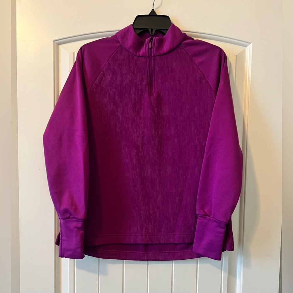 Nike Women Medium Therma Victory Bright grape Half-Zip Golf Pullover CU0817-502